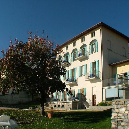 Residence Celeste Mezzegra Luaran gambar