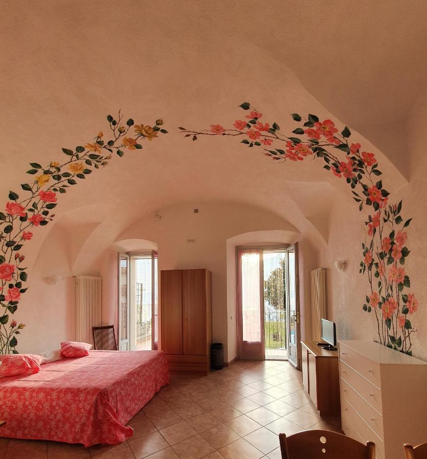 Residence Celeste Mezzegra Luaran gambar
