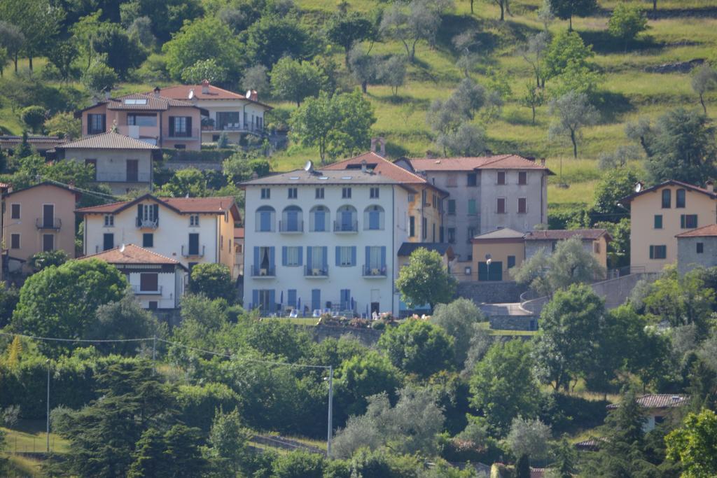 Residence Celeste Mezzegra Luaran gambar